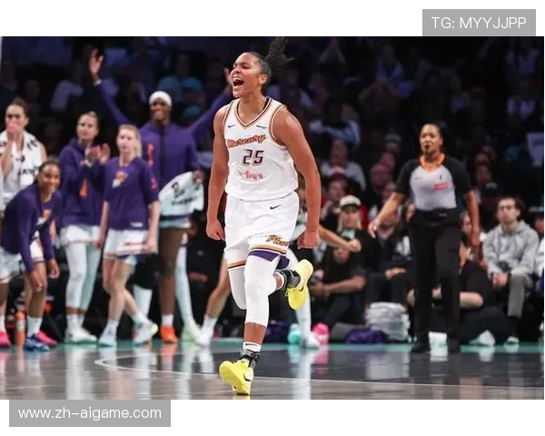 拉斯维加斯王牌横扫菲尼克斯水星,四年内三夺总冠军 拉斯维加斯王牌横扫菲尼克斯水星,四年内三夺总冠军